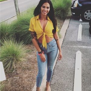 Levi’s wedgie skinny ankle jeans